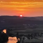 Belle-vue Hotes Au Coeur De La Vallee Des Chateaux 3* 卡斯泰尔诺拉沙佩尔