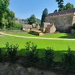 Belle-vue Hotes Au Coeur De La Vallee Des Chateaux 3* 卡斯泰尔诺拉沙佩尔