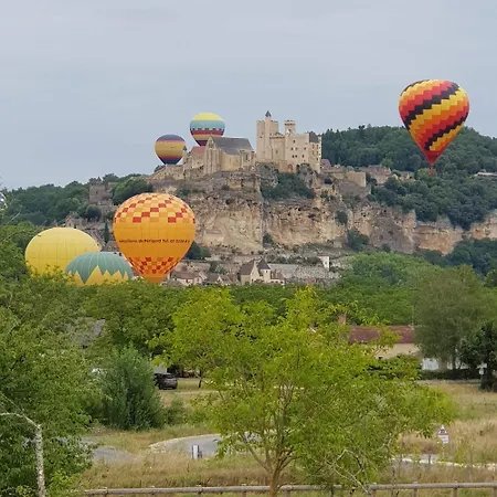 D'hotes Belle-vue -vue Sur Chateau Nocleg ze śniadaniem *