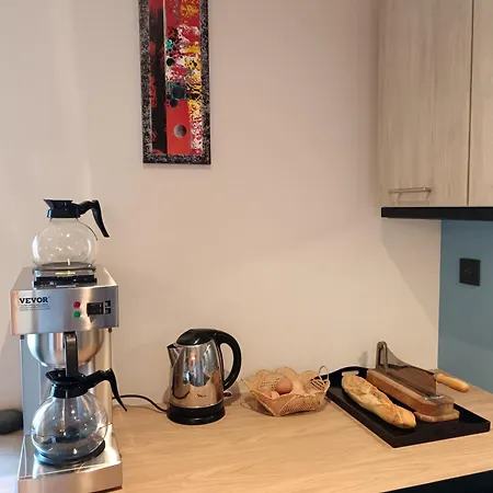 D'hotes Belle-vue -vue Sur Chateau Bed & Breakfast *