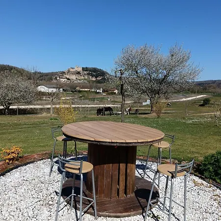 D'hotes Belle-vue -vue Sur Chateau Bed & Breakfast Castelnaud La Chapelle