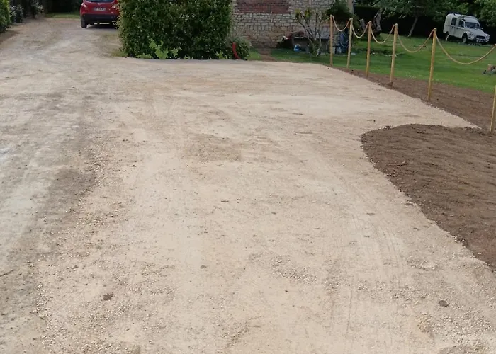 Belle-Vue Chambres Hotes Au Coeur De La Vallee Des Chateaux Bed & Breakfast 3*